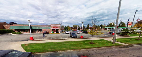 Big Boy Restaurants (Elias Brothers, Elias Bros) - St Clair Shores - 23815 Jefferson Ave (newer photo)